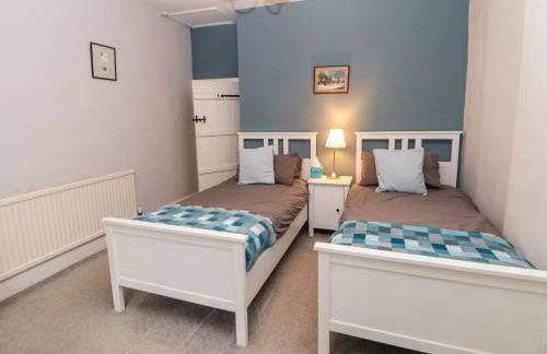 Cross View - Photo 17