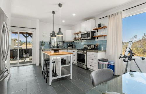 Desert Artist Oasis- Firepit - Spa - 5 min to Joshua Tree - Foto 18