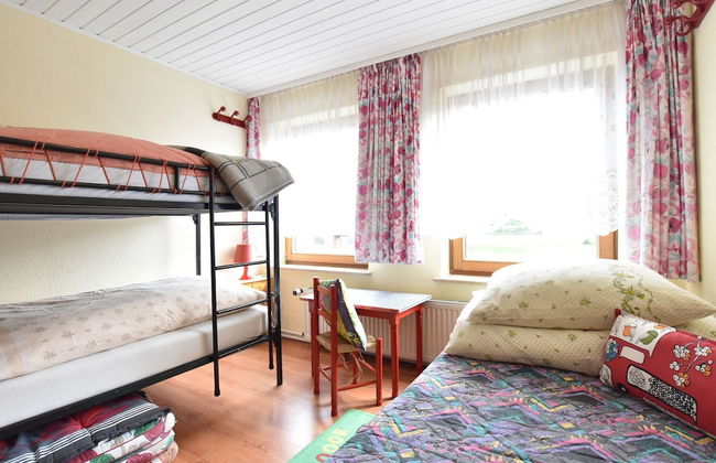 Charming Apartment in Pugholz Near Sea - Photo 2