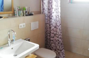 FeWo "AlpakaZeit" im ökologischen Holzhaus mit traumhafter Aussicht und Alpakas - Foto 14