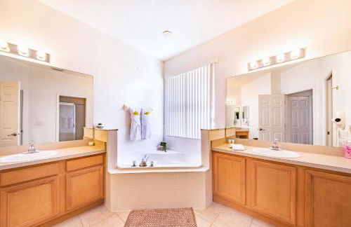 Villa Mona, 4bed pool, Hot tub,Game Room at Calabay Tower lake - Foto 21