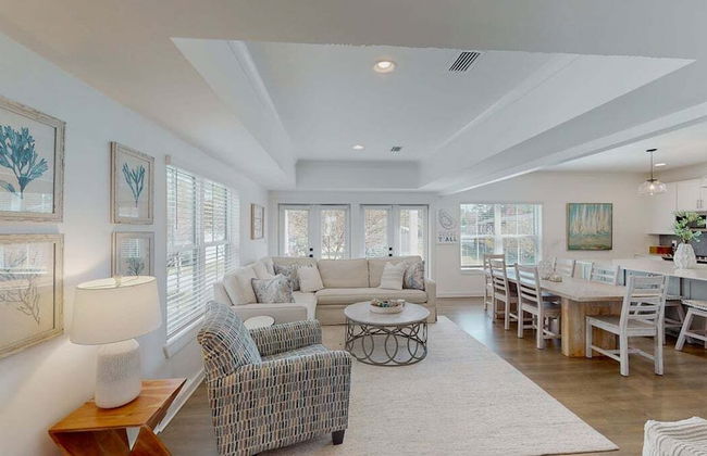 New Home 3br/2.5br w/ Kayak Access Sleeps 9 - Foto 25