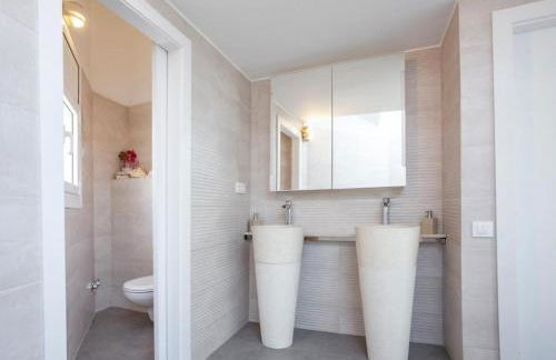 Chillout House with heated pool 29 C Sea & Mountain view - Photo 15