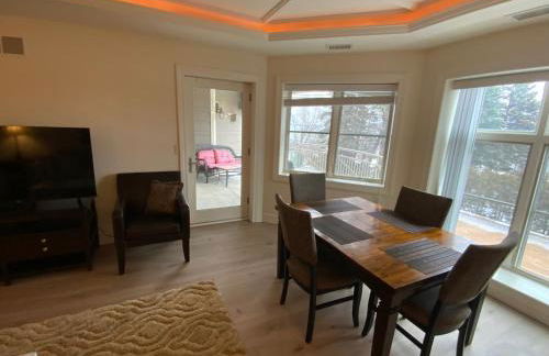 Lovely 2-bedroom Suite with lots of Amenities - Foto 6