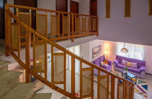 Butterfly House - Photo 26