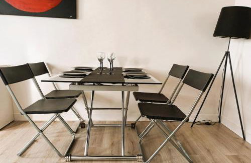 Chez Auguste - T2 spacieux - wifi - tv - Foto 5