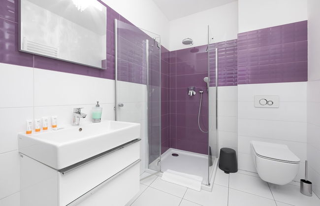 Apartments Five Seas by Renters - Photo 38