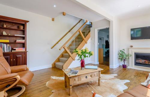 The Hideaway The Den - Photo 2