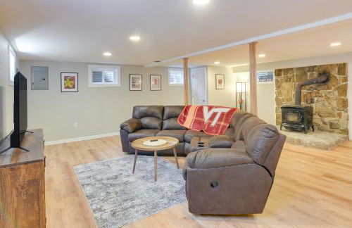 Family-Friendly Blacksburg Retreat with Playground! - Foto 24