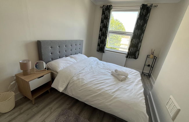 New Spacious 4 Bed Apartment in Kew Bridge - Foto 4