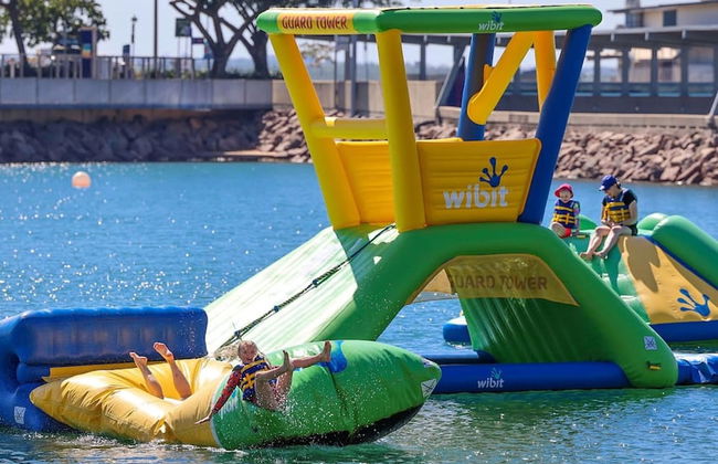 Zen Arkaba 3BR Luxury Waterfront Apt Pool BBQ - Foto 18