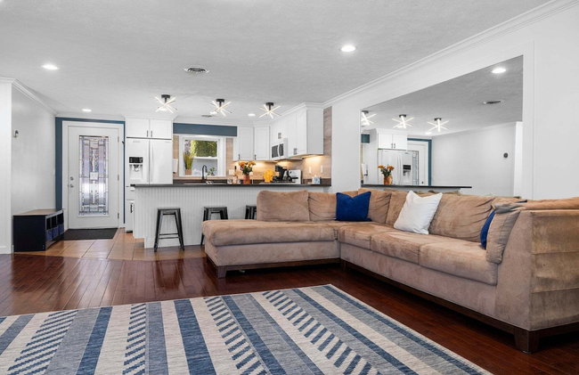 Stunning Newly Renovated Modern Beach House - 7633 - Foto 93