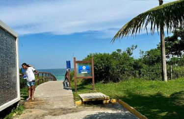 Residencial Ilha do Arvoredo - Praia de 4 Ilhas, próximo ao mar. - Photo 5