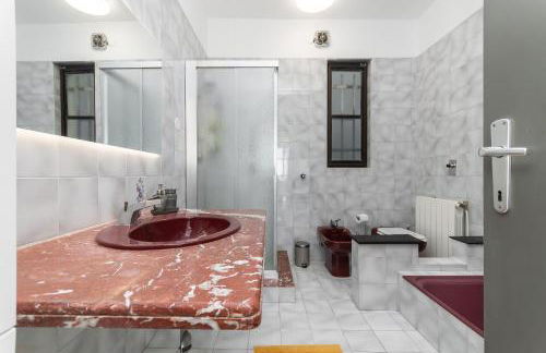 Villa 4 bedroom Vista Mare, Terrazza e Giardino - Photo 12