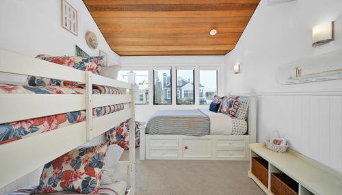 4 bedroom Home in Quiet Neighborhood near Beach - Foto 4