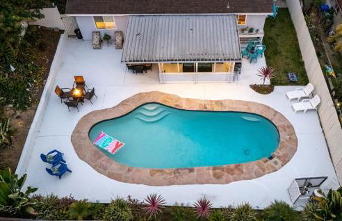 Beach Home in Quiet Neighborhood 5 minutes from the Pier - Foto 52