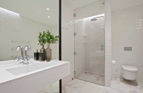 Whitfield Street Residences by Aeria Apartments - Photo 51