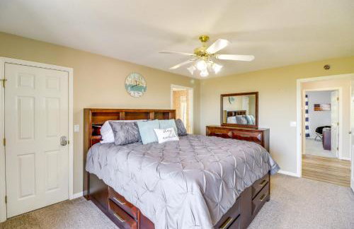 Charming Edgemont Home with Deck and Lake Views! - Foto 15