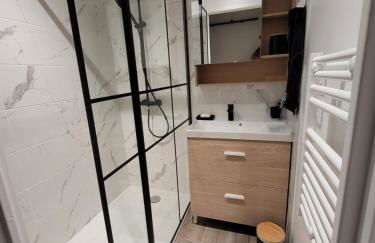 Quartier République avec terrasse - Foto 13