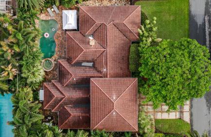 Coral Ridge Getaway by Avantstay Pool, Hot Tub, Billiards + 5mins to Beach! - Foto 10