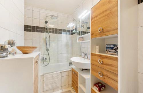 Stilvolles City-Apartment mit Balkon & Parkplatz, Nähe Frankfurt - Foto 14