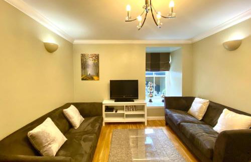 Advocates Apartment - Photo 6