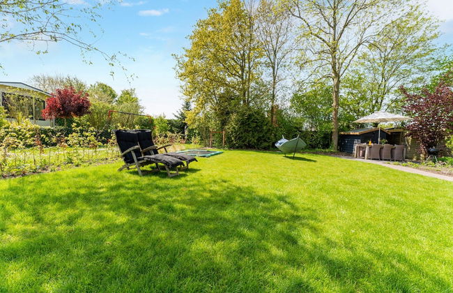 Luxury Chalet Near Ouddorp With Garden - Photo 24