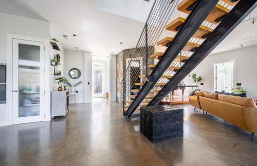 Serene Millerton Lake Villa w/ Panoramic Lake View - Foto 18