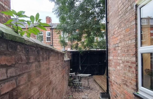 Astonishing House With Outdoor Seating BBQ - Foto 15