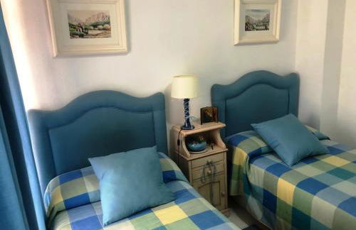 Precioso dúplex con piscina, en 1ª linea de playa - Foto 37