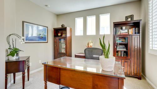 Walk to Public Transit Oceanside Home with Balcony - Photo 5