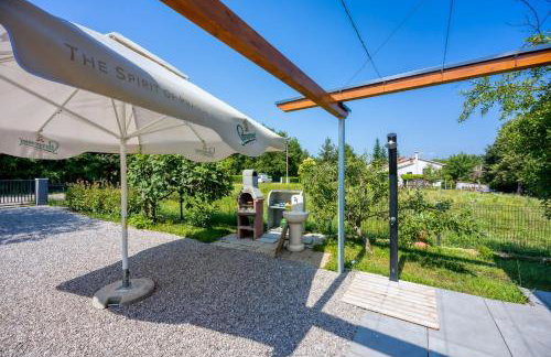 Lovely Cottage with Jacuzzi - Foto 24