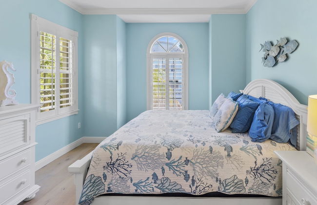 Siesta Key Island Rentals - Photo 16