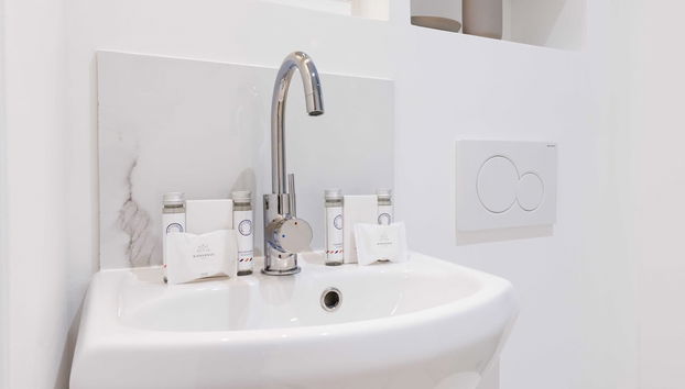 Charming and Peaceful Studio - 2P - Pigalle - Foto 5, Baño