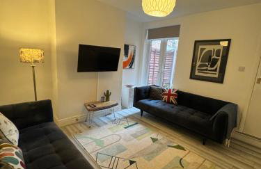 3-Bed House, Birmingham - Foto 1