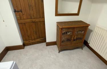 Pear Tree House 2 bed apartment - Photo 3