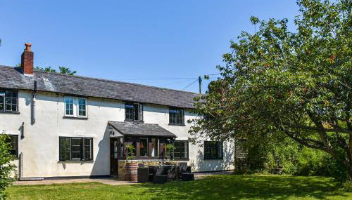 Bridge Cottage - Photo 2