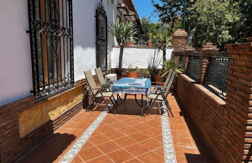 Gran casa cerca de la playa con 3 dormitorios en Pedregalejo - Photo 8