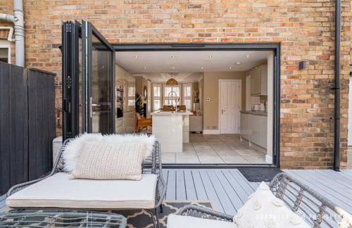 Pottery Place by Grandeur Property - Photo 23