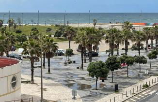 ENJOY OCEAN BEACH LIFE at COSTA DA CAPARICA! - Foto 1