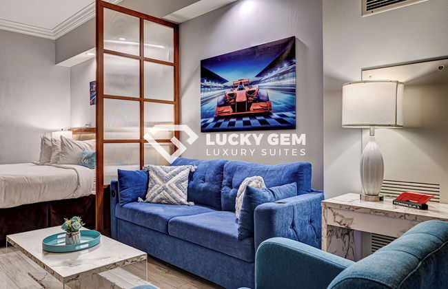 Lucky Gem Penthouse Suites at MGM Signature - Photo 25