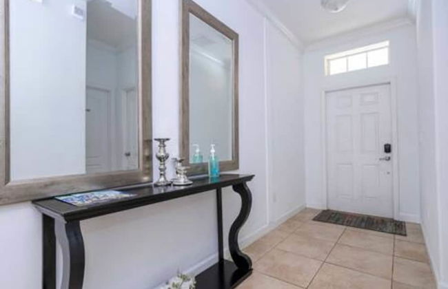 Gorgeous 6 Bedroom w Pool Paradise Palms - Foto 9