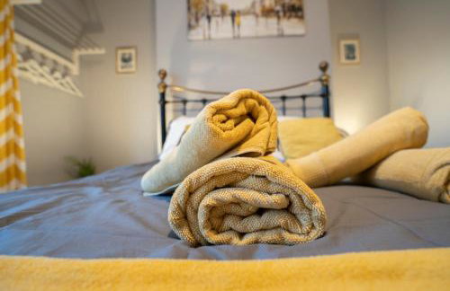 3Bed-Near A1 Motorway-FreeParking-by Holiday Homes - Foto 5