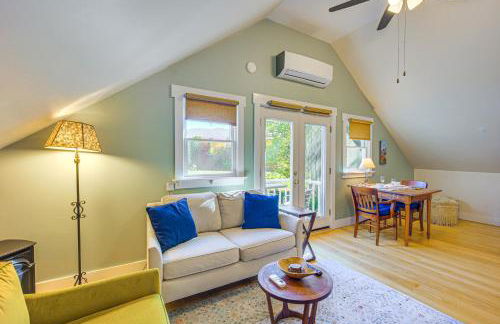 Romantic, Secluded Vermont Getaway with Hot Tub - Foto 7