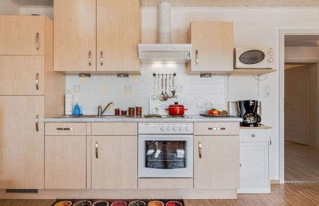 Sunny, Modern Furnished Apartment Your Favourite Place to Relax - Photo 9