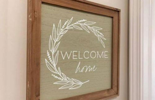 3311 Evanston Large Renovated 4 BDR Close to DTWN Laundry - Foto 16