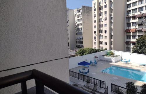 Hospede-se perto da praia com conveniência - Foto 14