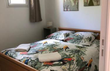 La Poupe, F3 avec terrasse à 60m de la plage - Photo 4