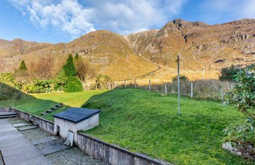 West Home - Photo 22