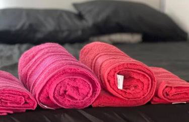 Confortável loft 4,ar, Wi-Fi, TV, 400m UNIG - Foto 14